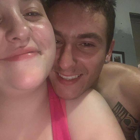 Meet your Posher, Chris - Picture 1 of 1